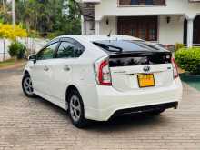 https://riyasewana.com/uploads/toyota-prius-s-1220500822342.jpg