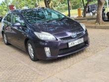 https://riyasewana.com/uploads/toyota-prius-s-131515296563.jpg