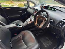 https://riyasewana.com/uploads/toyota-prius-s-138401024072.jpg