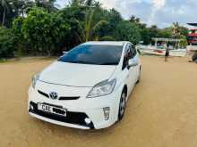 https://riyasewana.com/uploads/toyota-prius-s-1412253622132.jpg