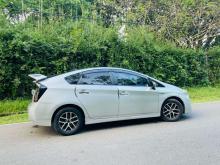 https://riyasewana.com/uploads/toyota-prius-s-141314566794.jpg
