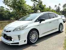 Toyota PRIUS S LED 2014 Car