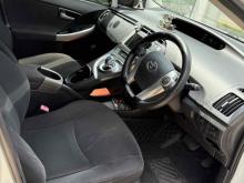 https://riyasewana.com/uploads/toyota-prius-s-1416570924483.jpg