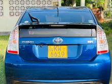 https://riyasewana.com/uploads/toyota-prius-s-1417290517472.jpg
