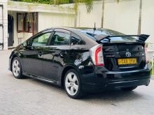 https://riyasewana.com/uploads/toyota-prius-s-1418003817836.jpg