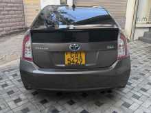 https://riyasewana.com/uploads/toyota-prius-s-147125922053.jpg