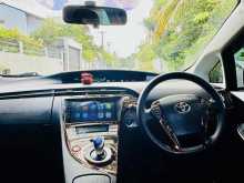 https://riyasewana.com/uploads/toyota-prius-s-1510155822213.jpg