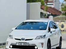 Toyota PRIUS S LIMITED 2014 Car