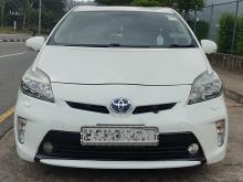 Toyota Prius S Touring 2014 Car