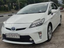 https://riyasewana.com/uploads/toyota-prius-s-1511170417403.jpg