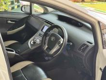 https://riyasewana.com/uploads/toyota-prius-s-1518480024862.jpg