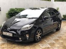 https://riyasewana.com/uploads/toyota-prius-s-159555924762.jpg