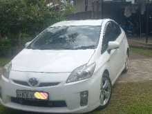 Toyota Prius S Grade 2011 Car