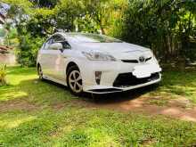 https://riyasewana.com/uploads/toyota-prius-s-1613492922622.jpg
