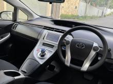 https://riyasewana.com/uploads/toyota-prius-s-1613544217375.jpg