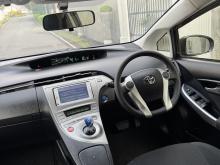 https://riyasewana.com/uploads/toyota-prius-s-1613544417406.jpg