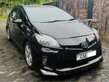 Toyota Prius S Touring 2013 Car