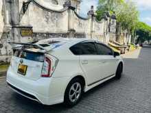 https://riyasewana.com/uploads/toyota-prius-s-168075622353.jpg