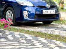Toyota Prius S 2012 Car
