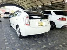 https://riyasewana.com/uploads/toyota-prius-s-171441496054.jpg