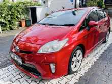 Toyota Prius S Led 2013 Car