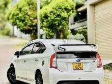 https://riyasewana.com/uploads/toyota-prius-s-176190424991.jpg
