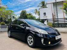 Toyota Prius S Grade 2012 Car
