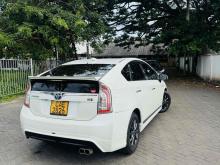 https://riyasewana.com/uploads/toyota-prius-s-1811480724091.jpg