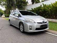 Toyota Prius S 2012 Car