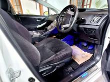 https://riyasewana.com/uploads/toyota-prius-s-181826476925.jpg