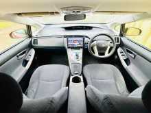 https://riyasewana.com/uploads/toyota-prius-s-1819082622073.jpg
