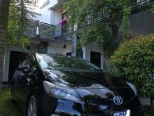 Toyota Prius S Tourin 2012 Car