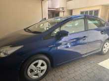 https://riyasewana.com/uploads/toyota-prius-s-187484022322.jpg