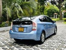 https://riyasewana.com/uploads/toyota-prius-s-189364217905.jpg