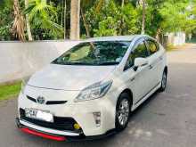 https://riyasewana.com/uploads/toyota-prius-s-191059264082.jpg
