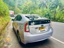 https://riyasewana.com/uploads/toyota-prius-s-191109434532.jpg