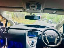https://riyasewana.com/uploads/toyota-prius-s-191110136365.jpg