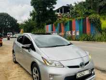 Toyota Prius S Grade 2012 Car