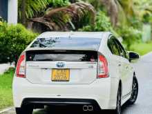 https://riyasewana.com/uploads/toyota-prius-s-1912021922952.jpg