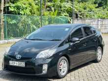 https://riyasewana.com/uploads/toyota-prius-s-2009-128081612334.jpg