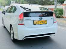 https://riyasewana.com/uploads/toyota-prius-s-2010-1019214612713.jpg