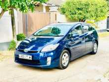 https://riyasewana.com/uploads/toyota-prius-s-2010-2120324612422.jpg