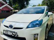 Toyota Prius S Grade 2010 Car