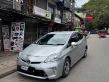 Toyota Prius S 2011 Car