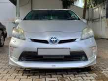 Toyota Prius S TOURING 2011 Car