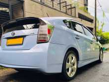 Toyota PRIUS S TOURING LIMITED 2011 Car