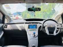 https://riyasewana.com/uploads/toyota-prius-s-2011-1319472212974.jpg