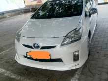 Toyota Prius S 2011 Car