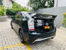 https://riyasewana.com/uploads/toyota-prius-s-2011-1418214012043.jpg