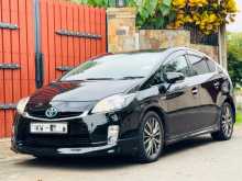 Toyota Prius S Touring 2011 Car